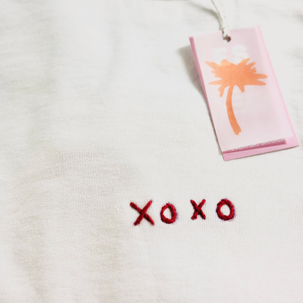 BUNGALOW SOUTH HAND STITCHED XOXO SWEATSHIRT